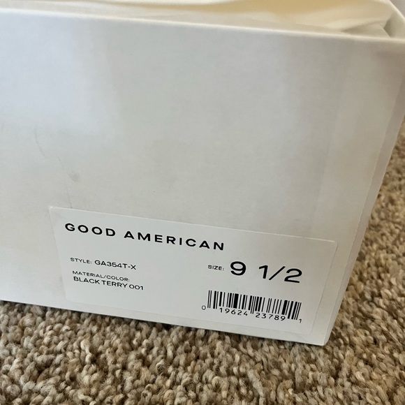 NIB GOOD AMERICAN TERRY SLIP ON SANDALS - Picture 11 of 11